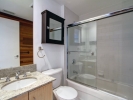 281 Mutual St Luxury Bathroom