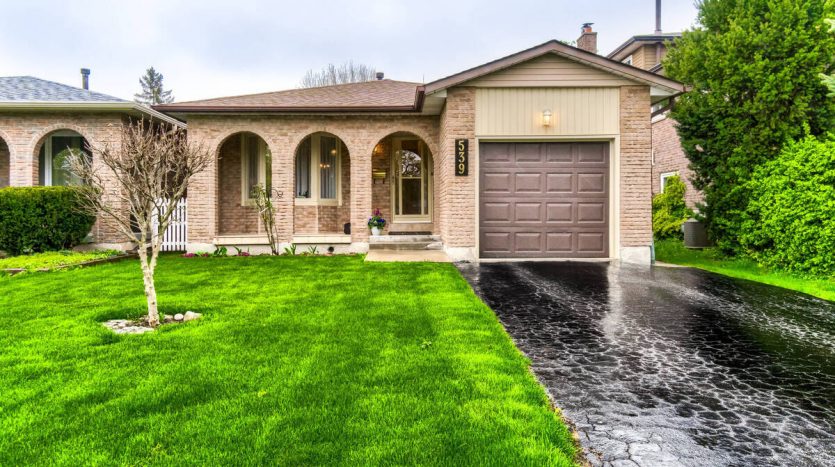 59 Beaver Court Milton Ontario