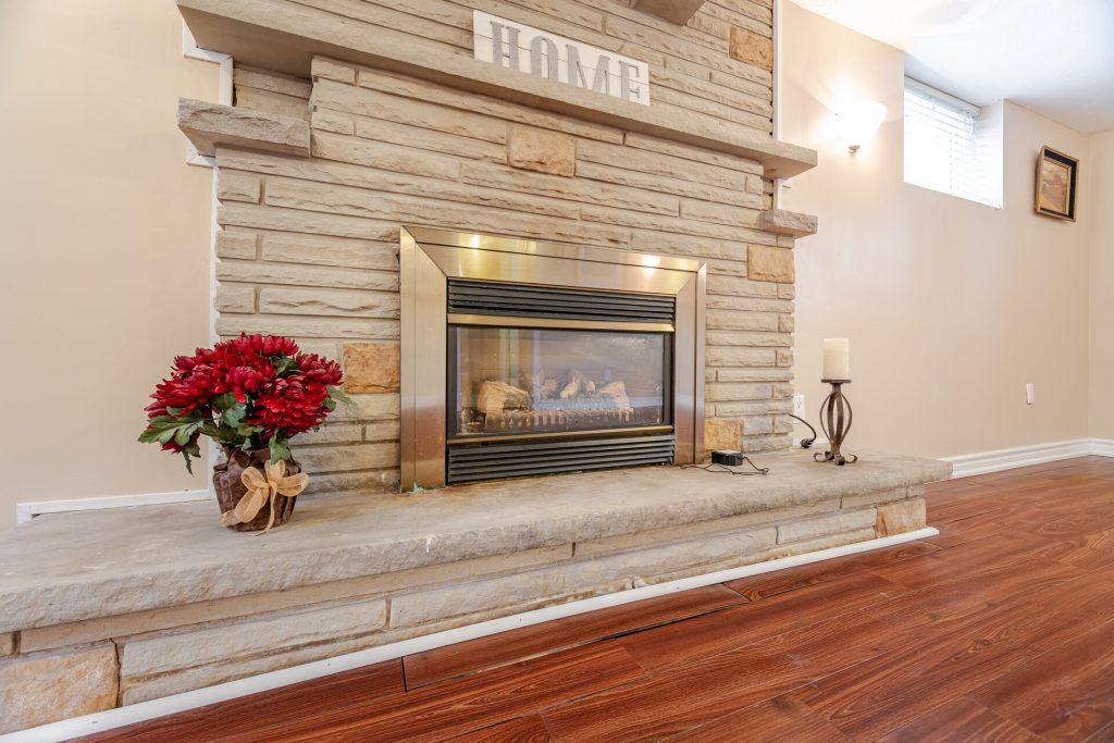46 Cardigan Road Etobicoke For Sale